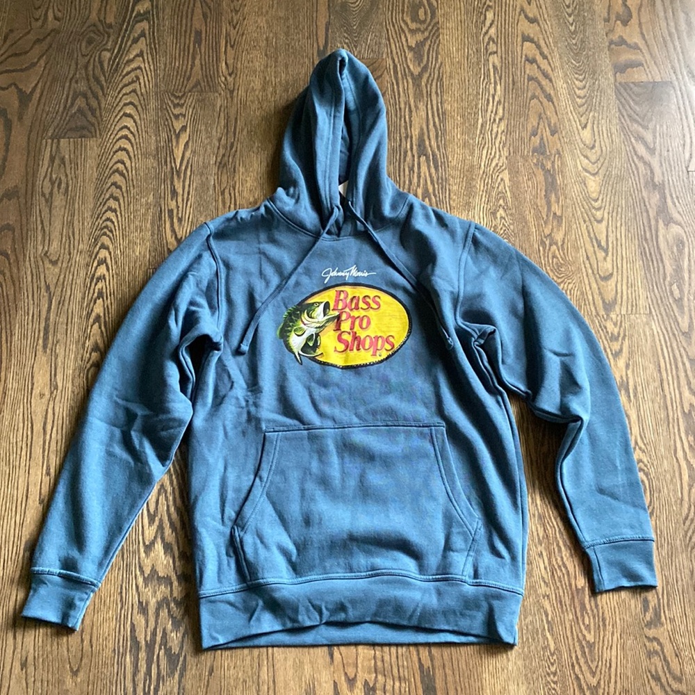 NWT Bass Pro Shops Hoodie